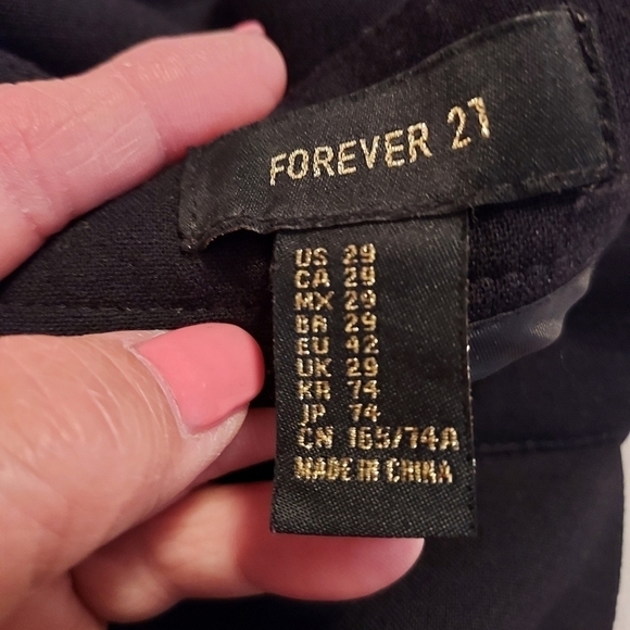 Forever 21 black wide leg capri size w29 - Picture 4 of 13